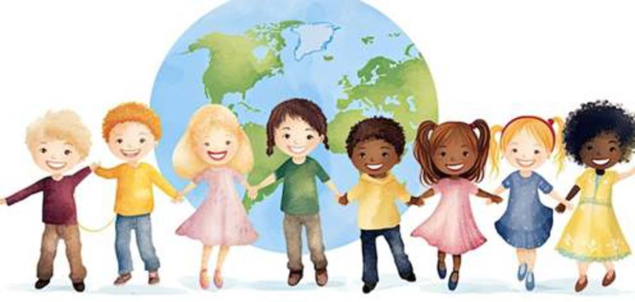 en gruppe barn som poserer for et bilde