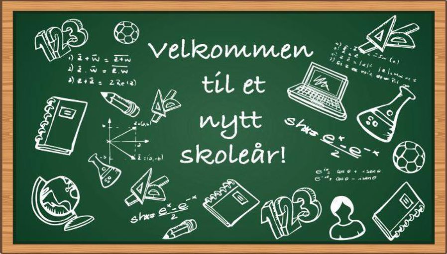 en tavle med skrift på